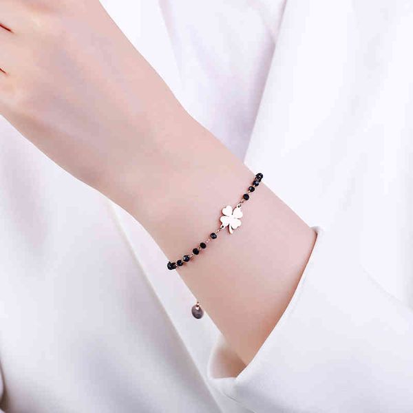 rose gold clover stainless steel charm bracelets women's black crystal beads chain bracelet fashion jewelry joyas de mujer, Golden;silver
rose gold clover stainless steel charm bracelets women's black crystal beads chain bracelet fashion jewelry joyas de mujer, Golden;silver
