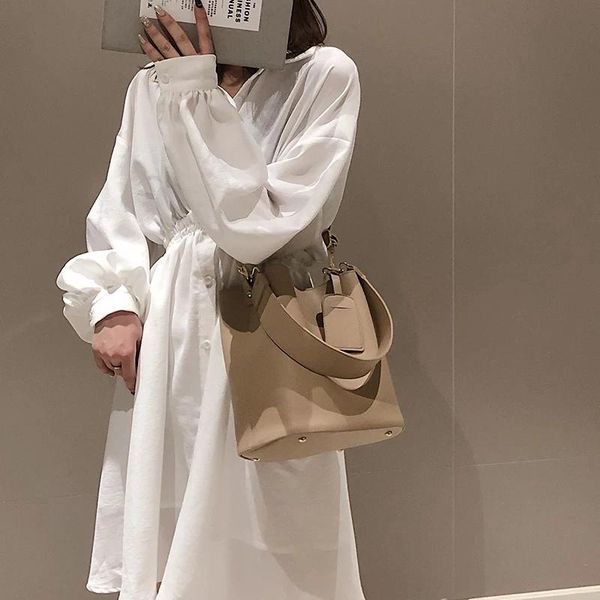 evening bags casual wide strap buckets bag designer women shoulder luxury pu crossbody large capacity messenger simply purses
evening bags casual wide strap buckets bag designer women shoulder luxury pu crossbody large capacity messenger simply purses