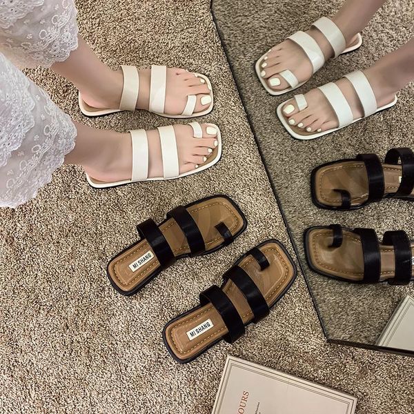 slippers shoes woman 2021 rubber flip flops for swimming pool pantofle low hawaiian beach flat rome slides pu shoe, Black
slippers shoes woman 2021 rubber flip flops for swimming pool pantofle low hawaiian beach flat rome slides pu shoe, Black