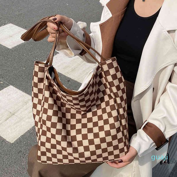 fashion plate dign shoulder bag women retro soft canvas high capacity wallet women travel underarm handbag women's bag 2699
fashion plate dign shoulder bag women retro soft canvas high capacity wallet women travel underarm handbag women's bag 2699