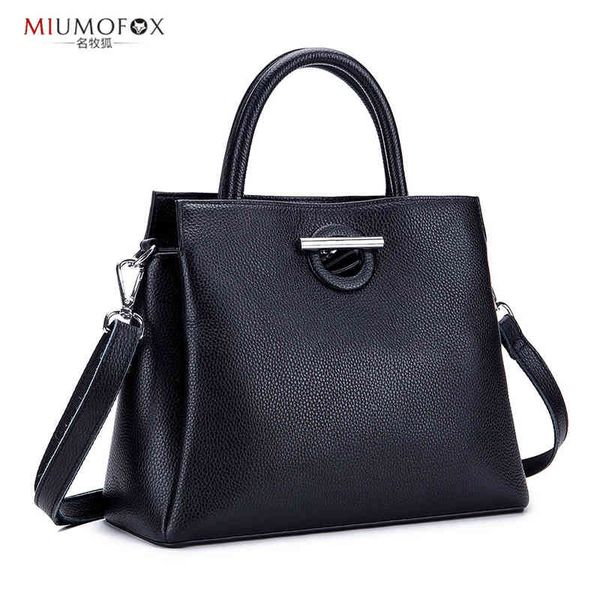messenger bags messenger bagstote messenger large capacity leather simple solid multi compartment handbag women's one shoulder bag
messenger bags messenger bagstote messenger large capacity leather simple solid multi compartment handbag women's one shoulder bag