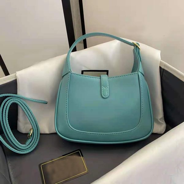 21/22 fashion dinner bag high-end quality casual all-match temperament ladies shoulder bag handbag a variety of colors to choose from exquis
21/22 fashion dinner bag high-end quality casual all-match temperament ladies shoulder bag handbag a variety of colors to choose from exquis