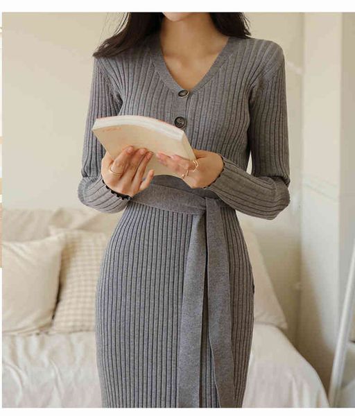 dresses style in autumn and winter women's slim strip texture temperament v-neck tight fitting hip wrap mid length, Black;gray
dresses style in autumn and winter women's slim strip texture temperament v-neck tight fitting hip wrap mid length, Black;gray