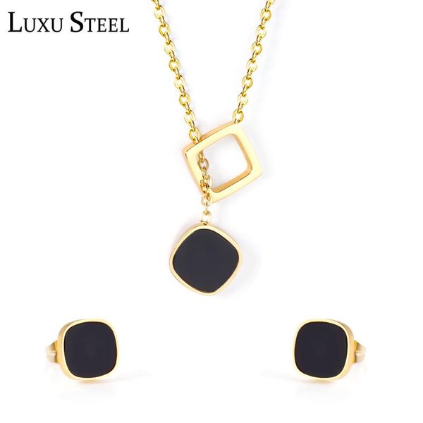 ladies stainless steel jewelry set vintage black color shell necklace earring brinco fashion golden geometry pendants earrings &, Silver
ladies stainless steel jewelry set vintage black color shell necklace earring brinco fashion golden geometry pendants earrings &, Silver