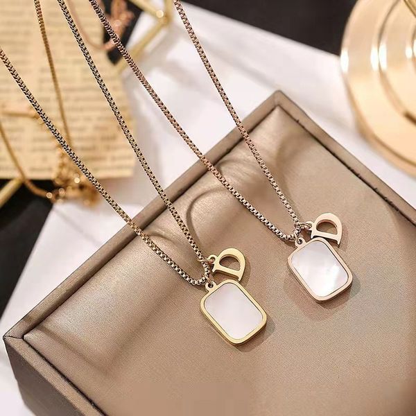 ins titanium steel women necklace gold rose-gold pendant necklaces with letter d fashion pendants with box, Silver
ins titanium steel women necklace gold rose-gold pendant necklaces with letter d fashion pendants with box, Silver
