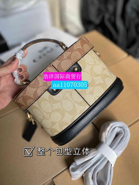 women luxurys designers bags 2021 crossbody bag handbag designer handbags zhouzhoubao123 purse wallet george make-up diagonal shoulder one l
women luxurys designers bags 2021 crossbody bag handbag designer handbags zhouzhoubao123 purse wallet george make-up diagonal shoulder one l