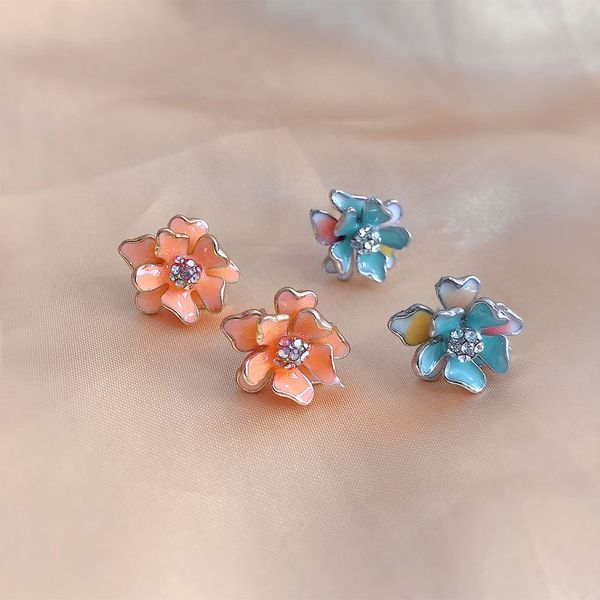 factory wholesale new enamel flower s925 silver ear nail three-dimensional drop glaze female student simple forest sweet earrings hea/rtsch/
factory wholesale new enamel flower s925 silver ear nail three-dimensional drop glaze female student simple forest sweet earrings hea/rtsch/