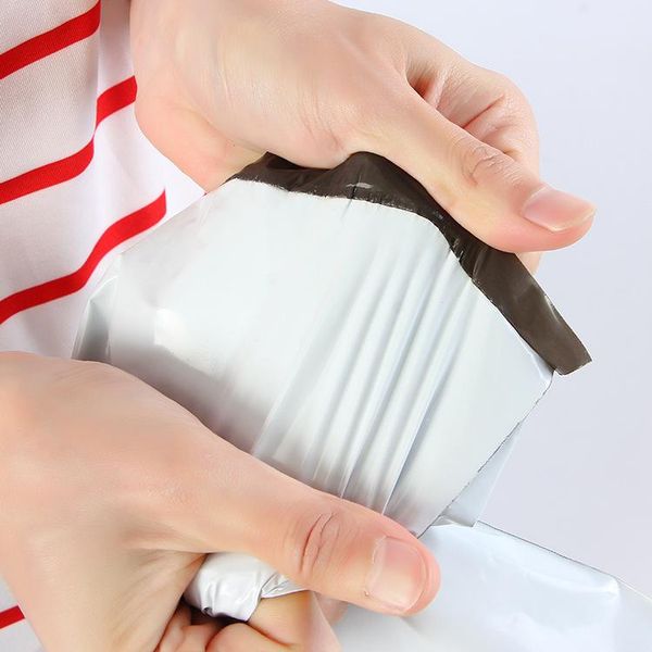 gift wrap white courier bag self-adhesive poly mailer mailing post envelope pouches plastic express bags
gift wrap white courier bag self-adhesive poly mailer mailing post envelope pouches plastic express bags