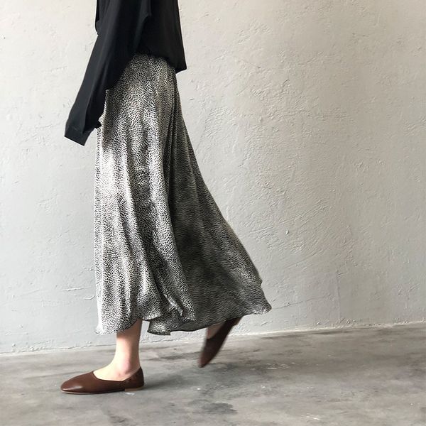 Skirts fall korean style woman maxi Leopard Satin skirt faldas mujer moda Mermaid A-line saias mulher RBOM, Black
Skirts fall korean style woman maxi Leopard Satin skirt faldas mujer moda Mermaid A-line saias mulher RBOM, Black