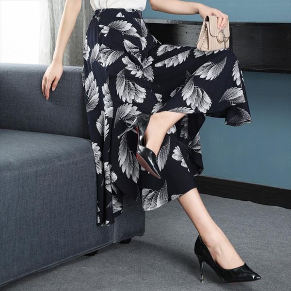 summer wide leg calf length womens pant loose elastic waist skirt print casual high trousers female, Black;white
summer wide leg calf length womens pant loose elastic waist skirt print casual high trousers female, Black;white