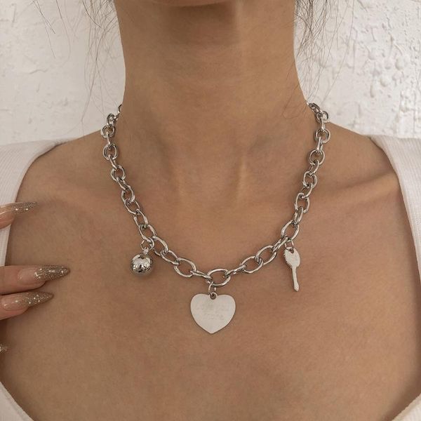 chains lalynnly exquisite love key pendant necklace for women girls heart charms chain choker necklaces jewelry wholesale gifts n9423, Silver
chains lalynnly exquisite love key pendant necklace for women girls heart charms chain choker necklaces jewelry wholesale gifts n9423, Silver