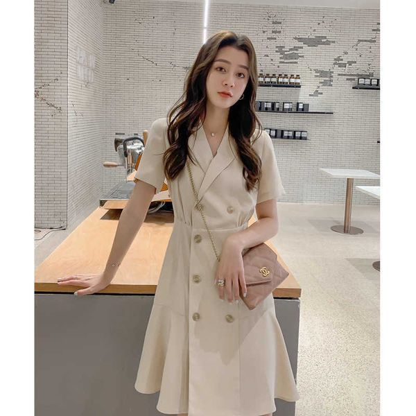 suit drs 2021 women's summer french temperament large korean profsional short sleeve denim long skirt, Black;gray
suit drs 2021 women's summer french temperament large korean profsional short sleeve denim long skirt, Black;gray