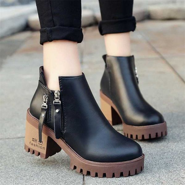 women short boots autumn winter new ladies plus velvet keep warm non-slip women shoes pu leather thick heel boots, Black
women short boots autumn winter new ladies plus velvet keep warm non-slip women shoes pu leather thick heel boots, Black