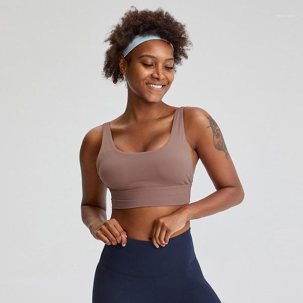 european and american yoga bra u-shaped neckline beautiful back running fitness sports outfit
european and american yoga bra u-shaped neckline beautiful back running fitness sports outfit
