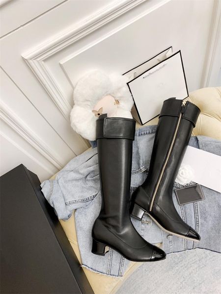 2021 r women fashionable high boots imported elastic cloth with fine lines and silk surface including box size 35-40, Black
2021 r women fashionable high boots imported elastic cloth with fine lines and silk surface including box size 35-40, Black
