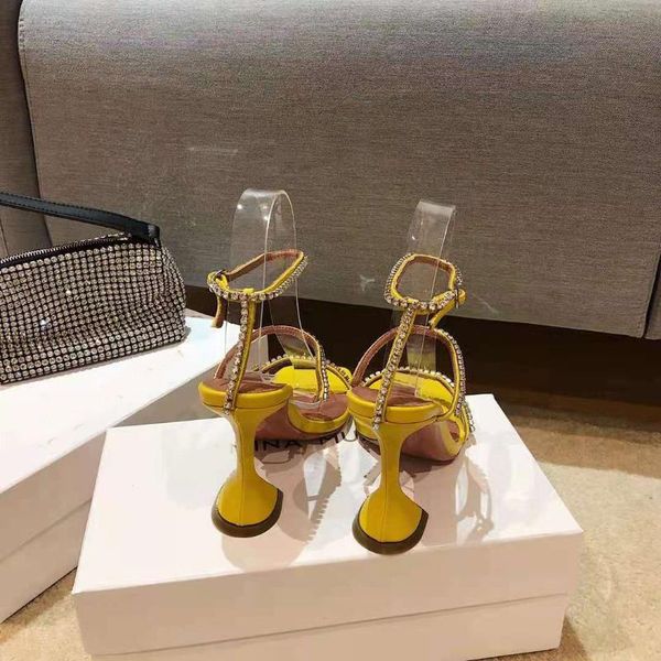 vallu 2021 summer leather high-heeled fashion rhinestone novel sprinkler, comfortable and multifunctional office sandals dress shoes, Black
vallu 2021 summer leather high-heeled fashion rhinestone novel sprinkler, comfortable and multifunctional office sandals dress shoes, Black