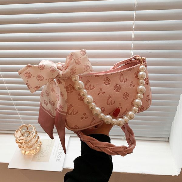 factory direct sale 75% off 2021 new trendy messenger texture foreign style small women's french stick net red popular shoulder bags
factory direct sale 75% off 2021 new trendy messenger texture foreign style small women's french stick net red popular shoulder bags