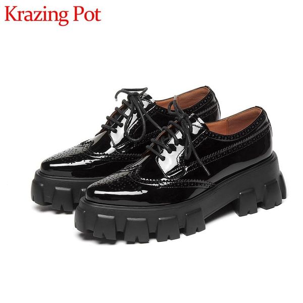 dress shoes krazing pot cow patent leather leisure cross-tied platform round toe carving thick med heels comfortable cozy pumps l2f3, Black
dress shoes krazing pot cow patent leather leisure cross-tied platform round toe carving thick med heels comfortable cozy pumps l2f3, Black