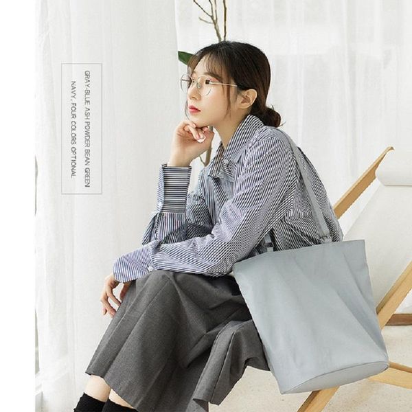 large capacity storage bag women shoulder light shopping handbag ladies makeup tote bags clothes hanging organizer
large capacity storage bag women shoulder light shopping handbag ladies makeup tote bags clothes hanging organizer