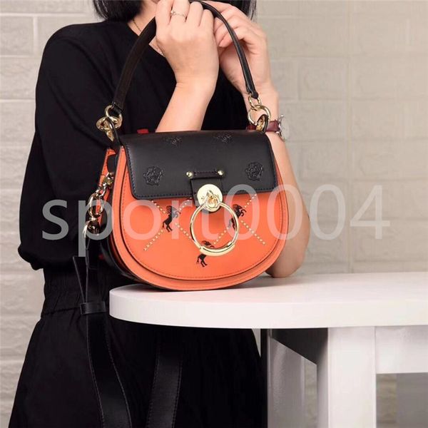 stars same leather retro saddle womens shoulder bag with wide strap fashion bags hand-held handbag messenger handbags and purses
stars same leather retro saddle womens shoulder bag with wide strap fashion bags hand-held handbag messenger handbags and purses