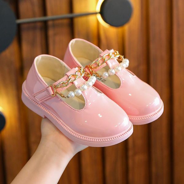 flat shoes child school shoe dress for girl elegant leather kids party princess autumn fashion metal chain beaded 3 -10 years, Black;grey
flat shoes child school shoe dress for girl elegant leather kids party princess autumn fashion metal chain beaded 3 -10 years, Black;grey