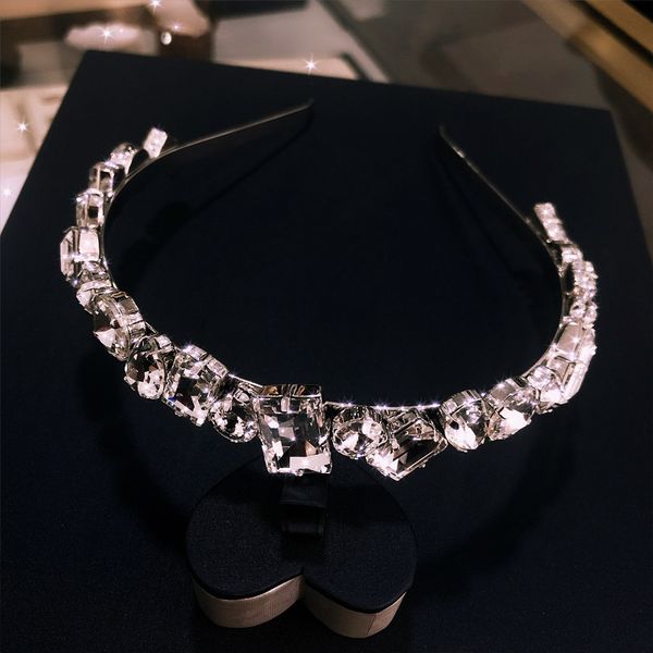 mmiuu's irregular crystal hairband high set texture princess hairband banquet jewelry hairdress girl, Silver
mmiuu's irregular crystal hairband high set texture princess hairband banquet jewelry hairdress girl, Silver