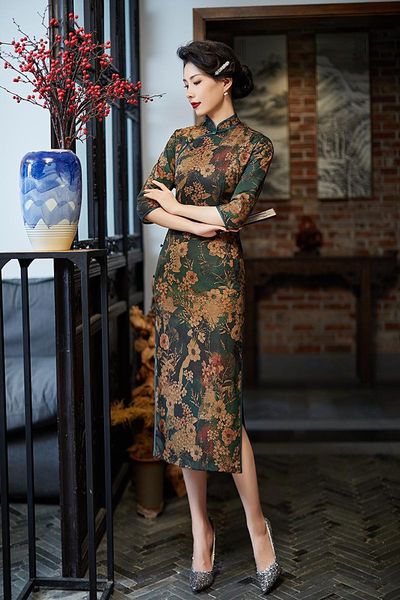ethnic clothing women satin slim cheongsam elegant retro button chinese dress classic mandarin collar qipao print vestidos large size 4xl, Red
ethnic clothing women satin slim cheongsam elegant retro button chinese dress classic mandarin collar qipao print vestidos large size 4xl, Red