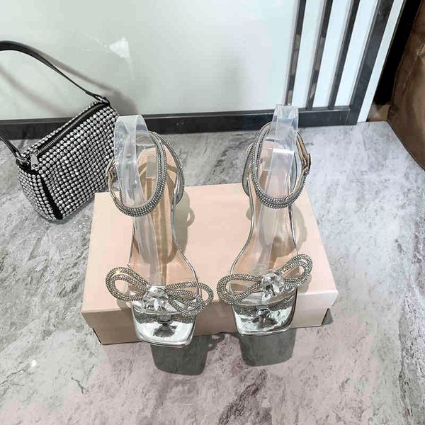 luxury brand new women bow rhinestone sandals square toe high heels wedding shoes ladies crystal stilettos desginer shoes, Black
luxury brand new women bow rhinestone sandals square toe high heels wedding shoes ladies crystal stilettos desginer shoes, Black