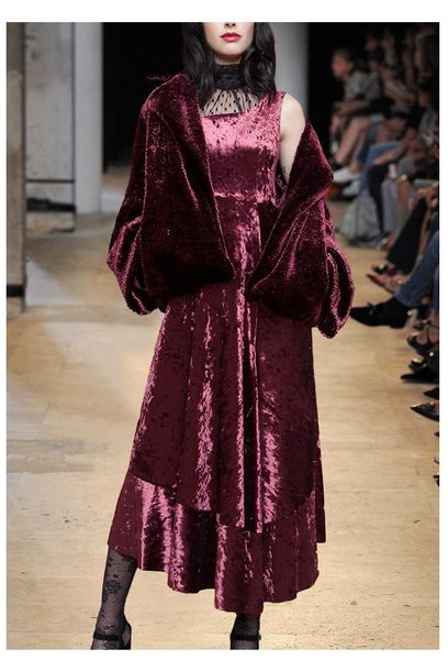 two piece dress warm winter imitation hair 2 pieces suits women's sets elegant slim short coat with velvet wine red suit so6761, White
two piece dress warm winter imitation hair 2 pieces suits women's sets elegant slim short coat with velvet wine red suit so6761, White