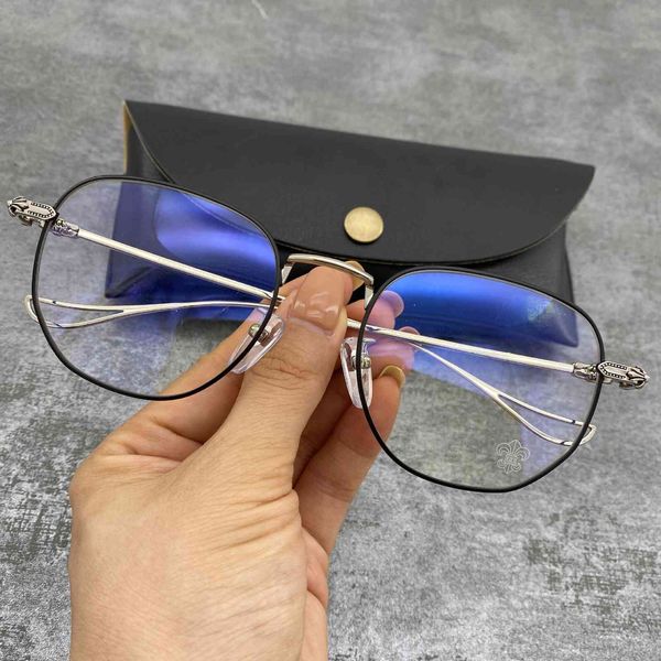crosin metal frame fashion polygon wide face men's and women's silver glasses, White;black
crosin metal frame fashion polygon wide face men's and women's silver glasses, White;black