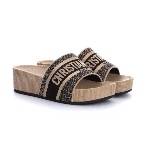 wear beach summer slippers women's ins net red embroidery holiday fashion thick one line muffin bottom cool mop yw yw, Black
wear beach summer slippers women's ins net red embroidery holiday fashion thick one line muffin bottom cool mop yw yw, Black