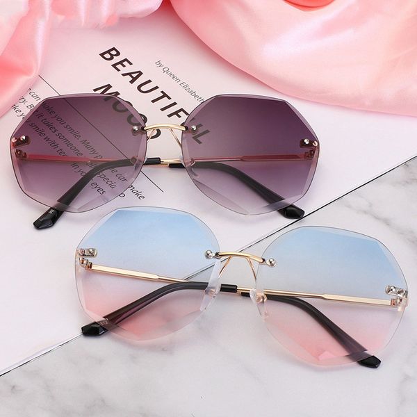 sunglasses fashion women brand designer rimless gradient sun glasses shades cutting lens ladies frameless metal eyeglasses uv400, White;black
sunglasses fashion women brand designer rimless gradient sun glasses shades cutting lens ladies frameless metal eyeglasses uv400, White;black