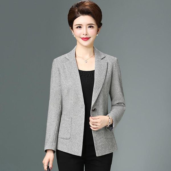 women's suits & blazers 2021 fashion slim wool thin women elegant single button short outerwear for spring autumn winter, White;black
women's suits & blazers 2021 fashion slim wool thin women elegant single button short outerwear for spring autumn winter, White;black