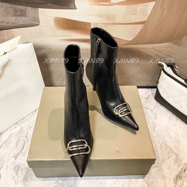 luxury designer ladies short boots 2021 fashion temperament curve pointed metal buckle decorative boot size 34-40, Black
luxury designer ladies short boots 2021 fashion temperament curve pointed metal buckle decorative boot size 34-40, Black