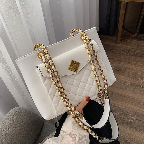 shoulder bags elegant female casual tote bag 2021 fashion quality pu leather women's designer handbag lingge chain messenger
shoulder bags elegant female casual tote bag 2021 fashion quality pu leather women's designer handbag lingge chain messenger