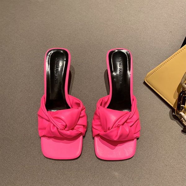 2021 new summer square toe women slippers fashion thin high heel ladies mules slippers female outside slides sandal shoes, Black
2021 new summer square toe women slippers fashion thin high heel ladies mules slippers female outside slides sandal shoes, Black