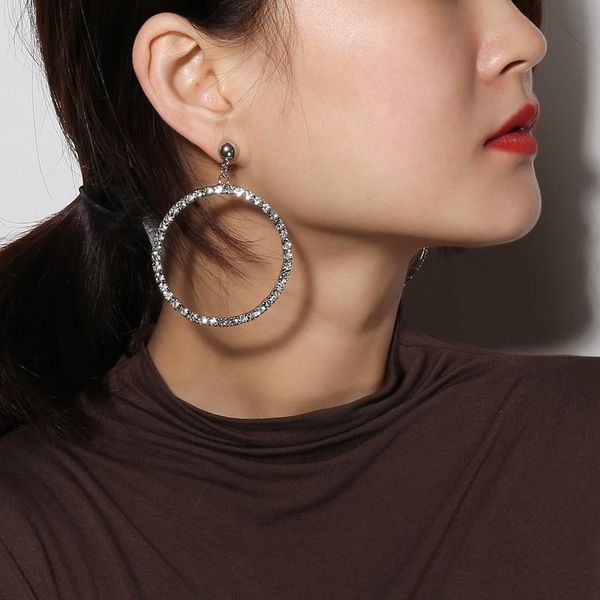dangle & chandelier luxury rhinestone round circle earrings for women geometric shape big drop earring pendientes brincos ear jewelry xr1393, Silver
dangle & chandelier luxury rhinestone round circle earrings for women geometric shape big drop earring pendientes brincos ear jewelry xr1393, Silver