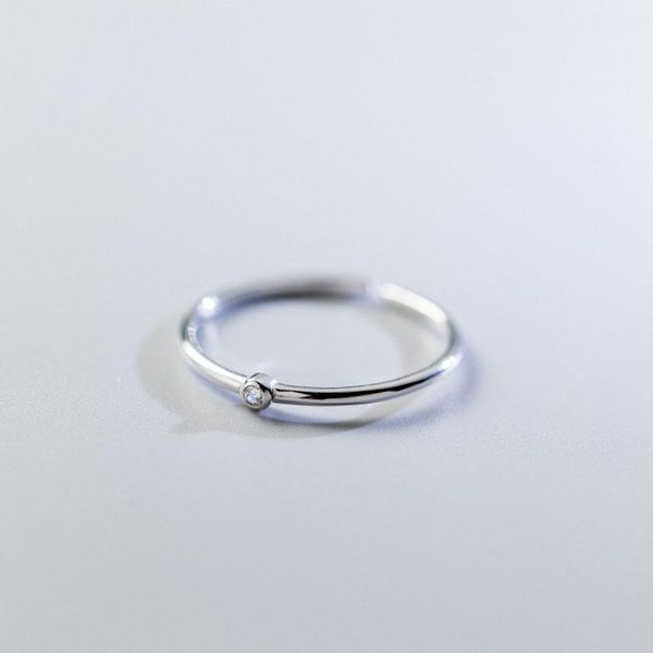 cluster rings solid 925 sterling silver for women teen girls cz zircon small round circle thin knuckle stackable korean jewelry 2021, Golden;silver
cluster rings solid 925 sterling silver for women teen girls cz zircon small round circle thin knuckle stackable korean jewelry 2021, Golden;silver