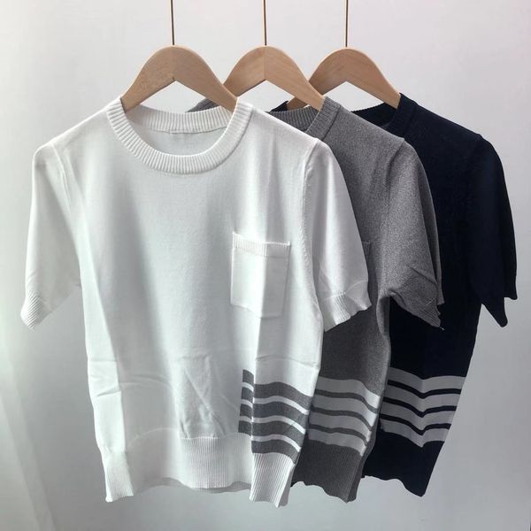 college style british t-shirt four bar pasted cloth pocket round neck ice silk short sleeve 2021 spring and summer women, White
college style british t-shirt four bar pasted cloth pocket round neck ice silk short sleeve 2021 spring and summer women, White