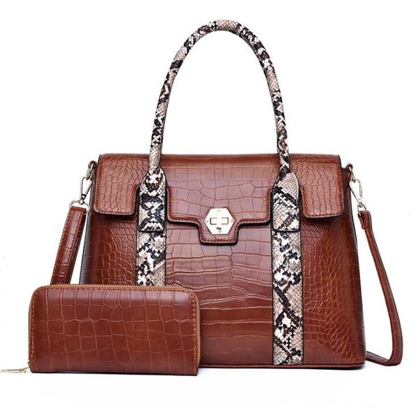 wholesale women bag elegant large-capacity embossed two-piece womens handbag street fashion color matching serpentine handbags large alligat
wholesale women bag elegant large-capacity embossed two-piece womens handbag street fashion color matching serpentine handbags large alligat