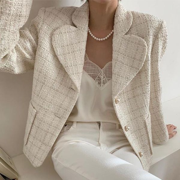 women's jackets autumn winter vintage plaid tweed coat women pearl button loose double pocket long sleeve short jacket elegant office, Black;brown
women's jackets autumn winter vintage plaid tweed coat women pearl button loose double pocket long sleeve short jacket elegant office, Black;brown