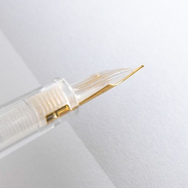 OiW simple piston type calligraphy stationery brush transparent large apaity ink storage pen fountain pens soft writing brush students prat
OiW simple piston type calligraphy stationery brush transparent large apaity ink storage pen fountain pens soft writing brush students prat
