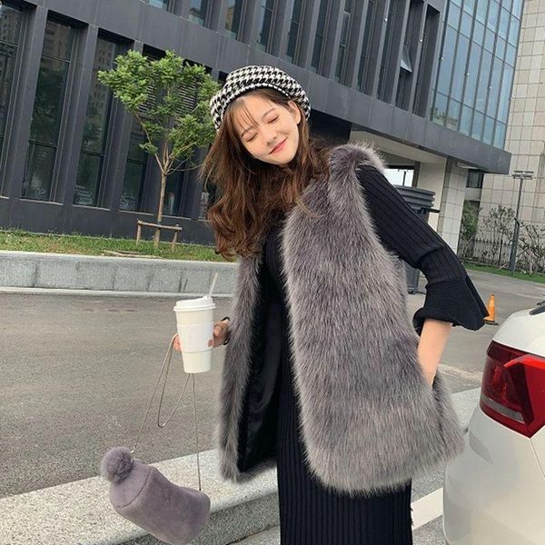 women's fur & faux winter vests coat sleeveless jacket female warm vest fashion casual artificial outerwear y37, Black
women's fur & faux winter vests coat sleeveless jacket female warm vest fashion casual artificial outerwear y37, Black