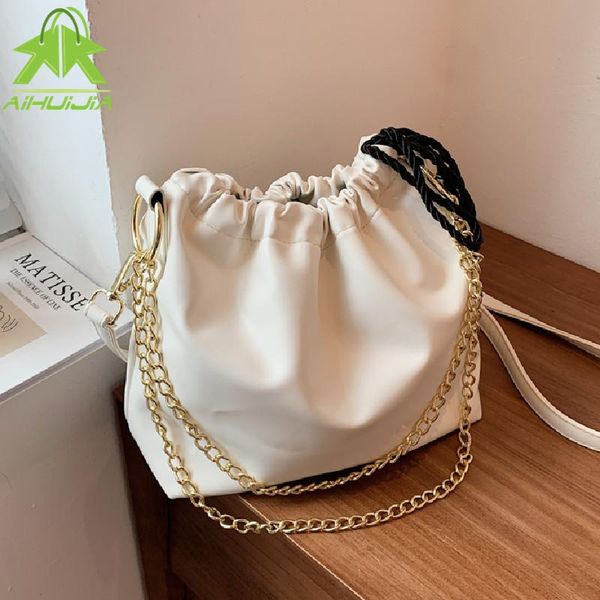 evening bags brand design pu leather solid color handbag fashion drawstring bucket bag 2021 high capacity female shoulder messenger
evening bags brand design pu leather solid color handbag fashion drawstring bucket bag 2021 high capacity female shoulder messenger