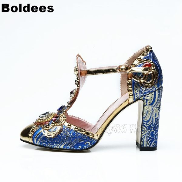 sandal mode royal court printed bloc designer pearls jewel vintage high leap sandals of women, Black
sandal mode royal court printed bloc designer pearls jewel vintage high leap sandals of women, Black