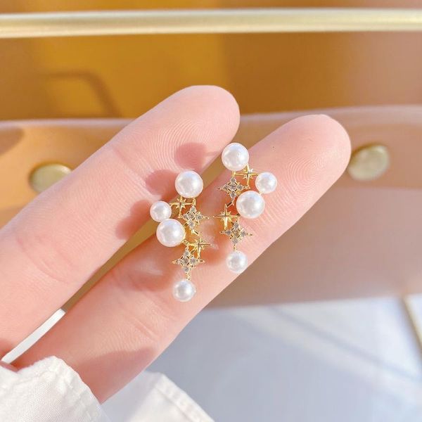 ins 14k real gold starry temperament gentle pearl zircon sparkling star cubic zc stud earrings for women, Golden;silver
ins 14k real gold starry temperament gentle pearl zircon sparkling star cubic zc stud earrings for women, Golden;silver