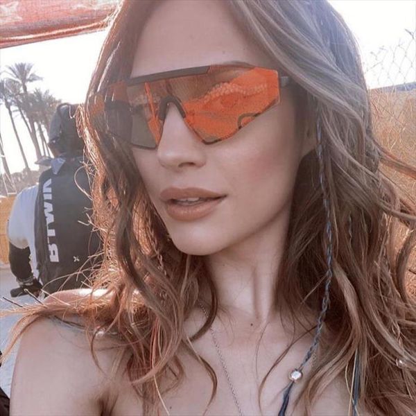 ladies frameless square sunglasses gradient rectangle mens fashion oversized glasses, White;black
ladies frameless square sunglasses gradient rectangle mens fashion oversized glasses, White;black