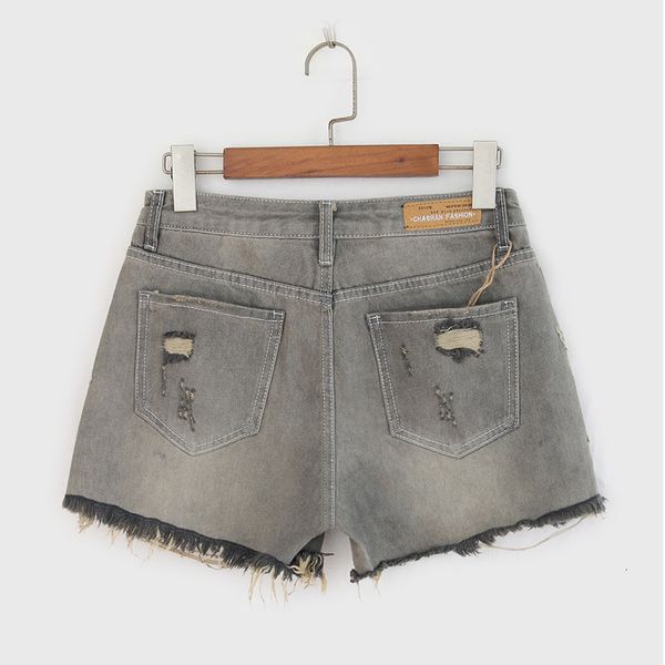 summer korea womens embroidery sequins flower tassel wide leg denim , high waisted jean shorts for women, White;black
summer korea womens embroidery sequins flower tassel wide leg denim , high waisted jean shorts for women, White;black