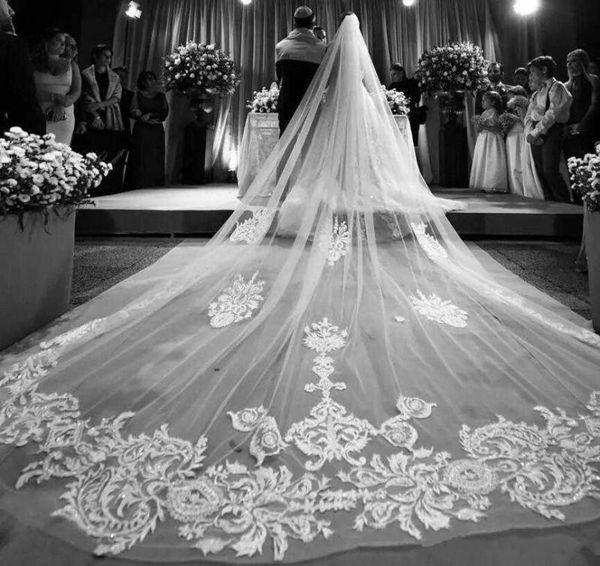 bridal veils 3m long wedding with lace applique one layer round cathedral length comb tulle veil, Black
bridal veils 3m long wedding with lace applique one layer round cathedral length comb tulle veil, Black