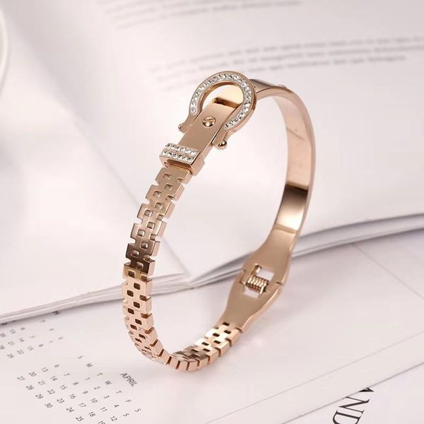 bangle oufei - women's stainl steel bracelet, rose gold fashion jewelry accories, single shoulder strap, 2021, Black
bangle oufei - women's stainl steel bracelet, rose gold fashion jewelry accories, single shoulder strap, 2021, Black